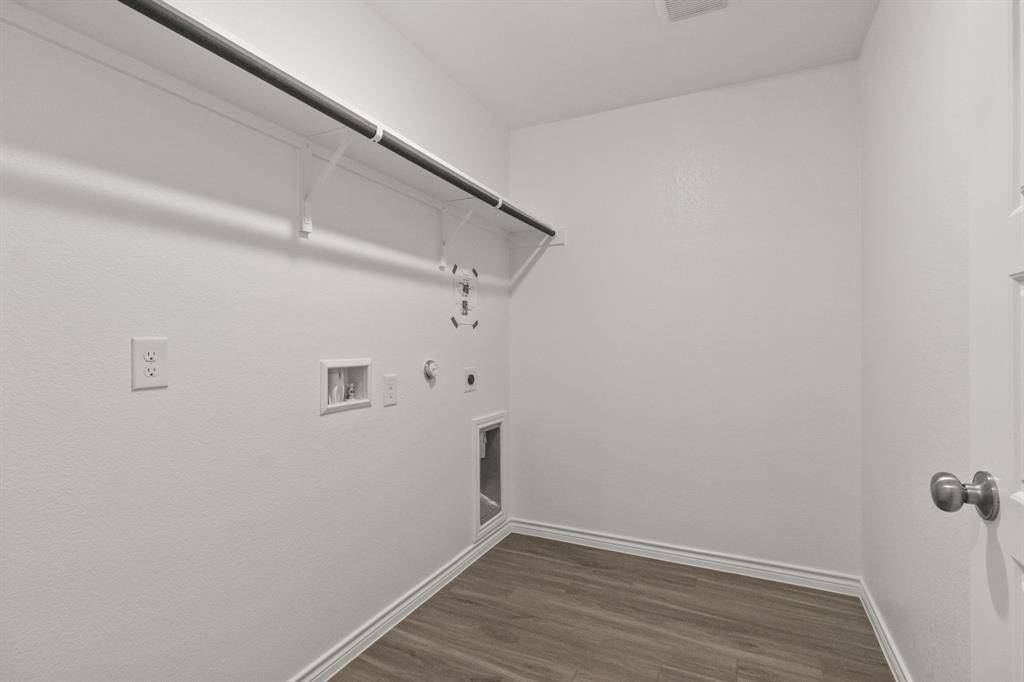 10024 Freighter Trail, Fort Worth, TX 76131