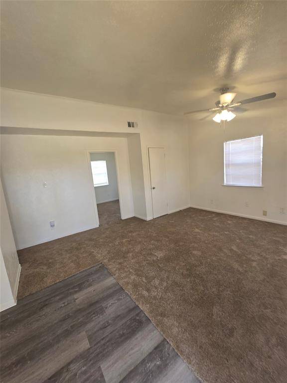 925 Grande Drive, Mesquite, TX 75149