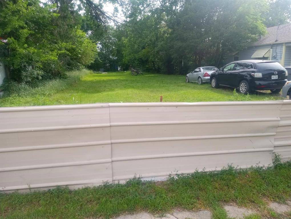 1439 S Fitzhugh Avenue, Dallas, TX 75223