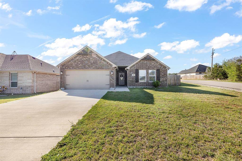 2601 Austin Drive, Granbury, TX 76048