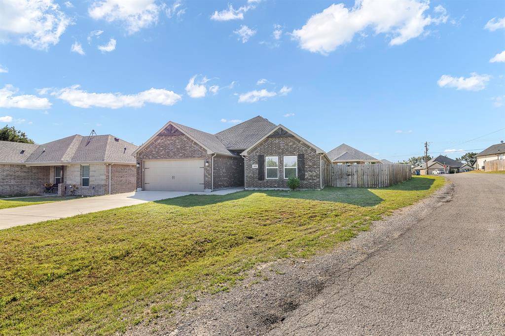 2601 Austin Drive, Granbury, TX 76048