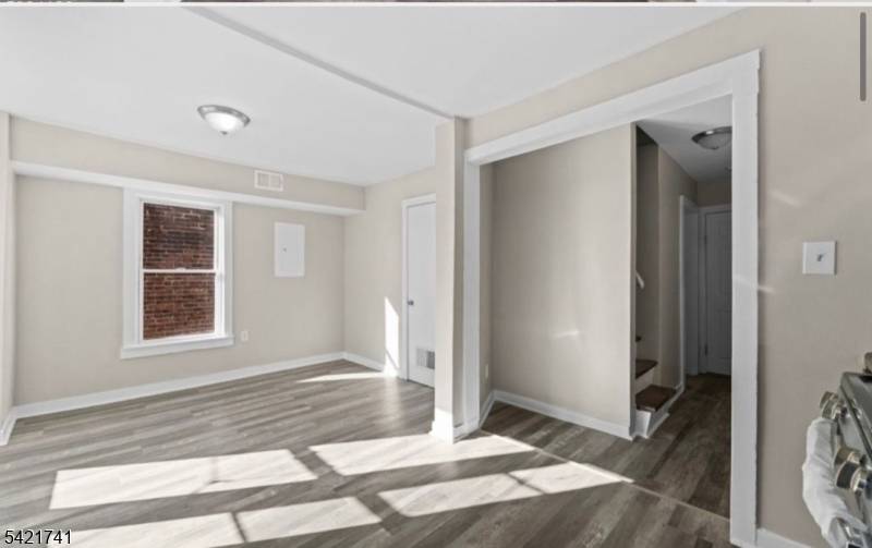 171 Milford Ave #2, Newark City, NJ 07108