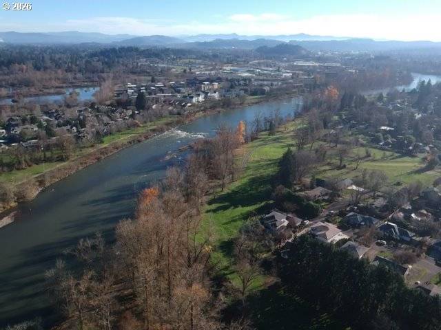 260 Greenleaf AVE, Eugene, OR 97404