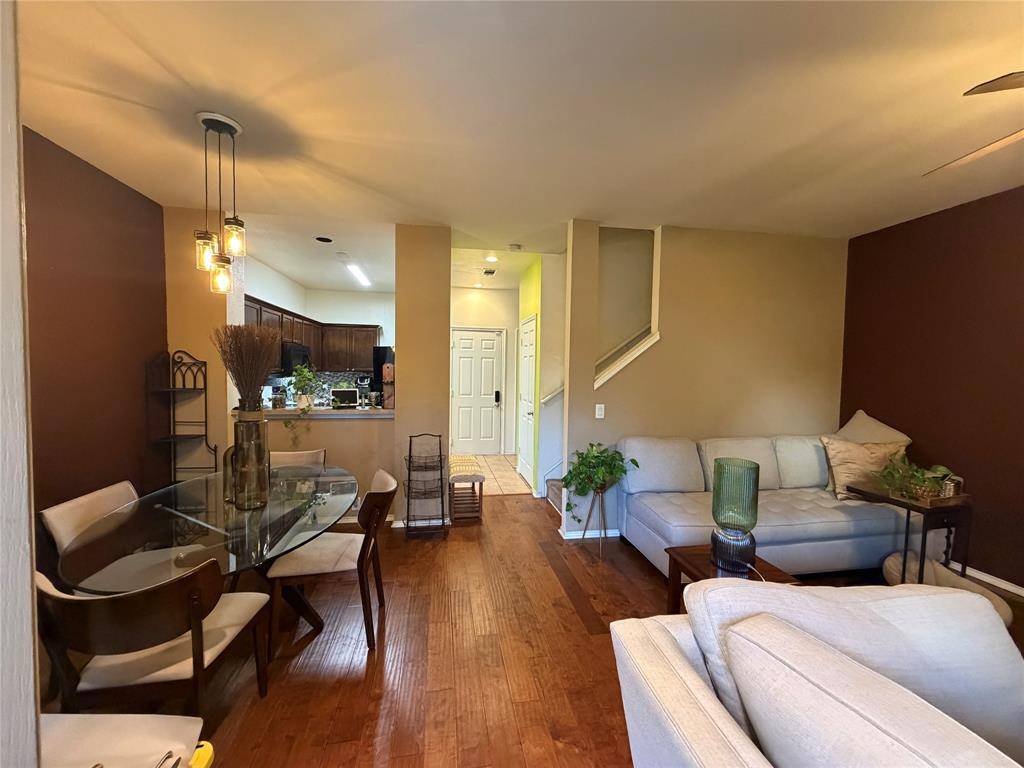 2742 Olympic Park Drive, Grand Prairie, TX 75050