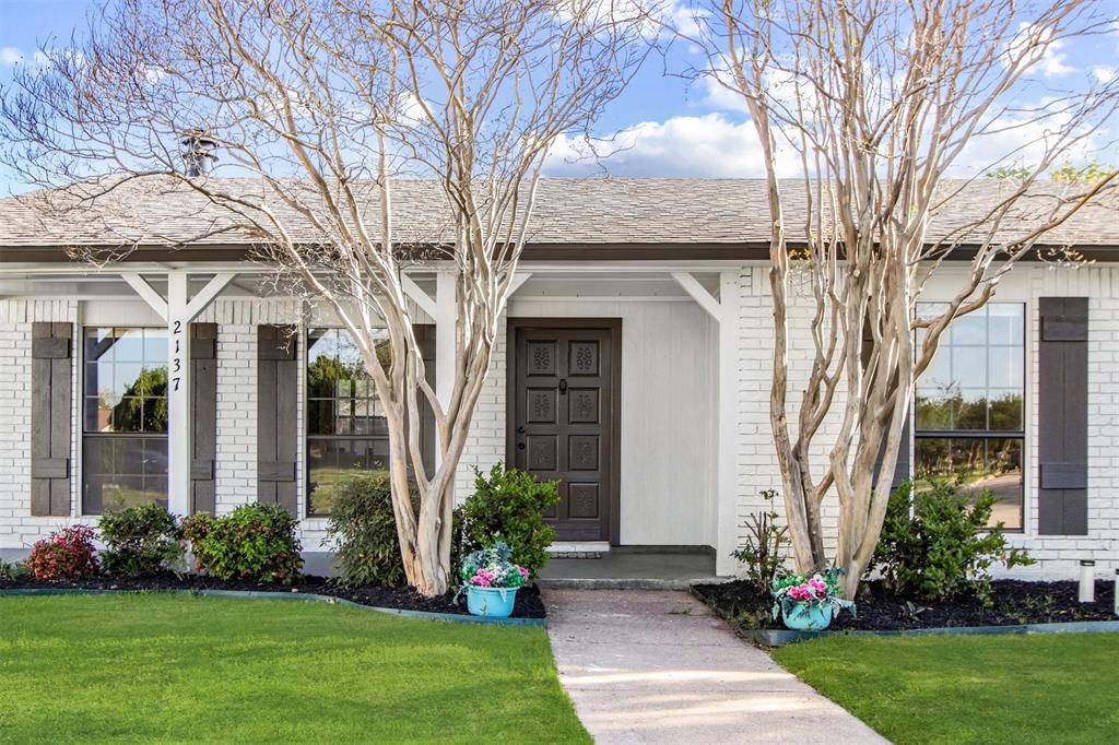 2137 Rose Hill Road, Carrollton, TX 75007
