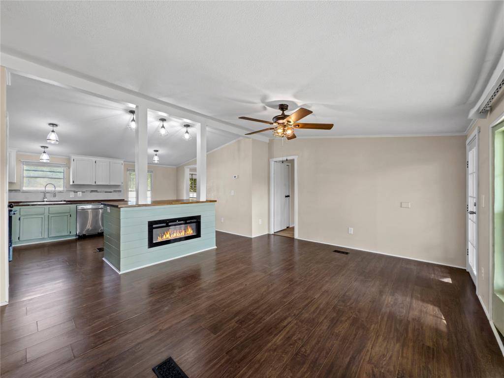 401 Barker Street, Bowie, TX 76230