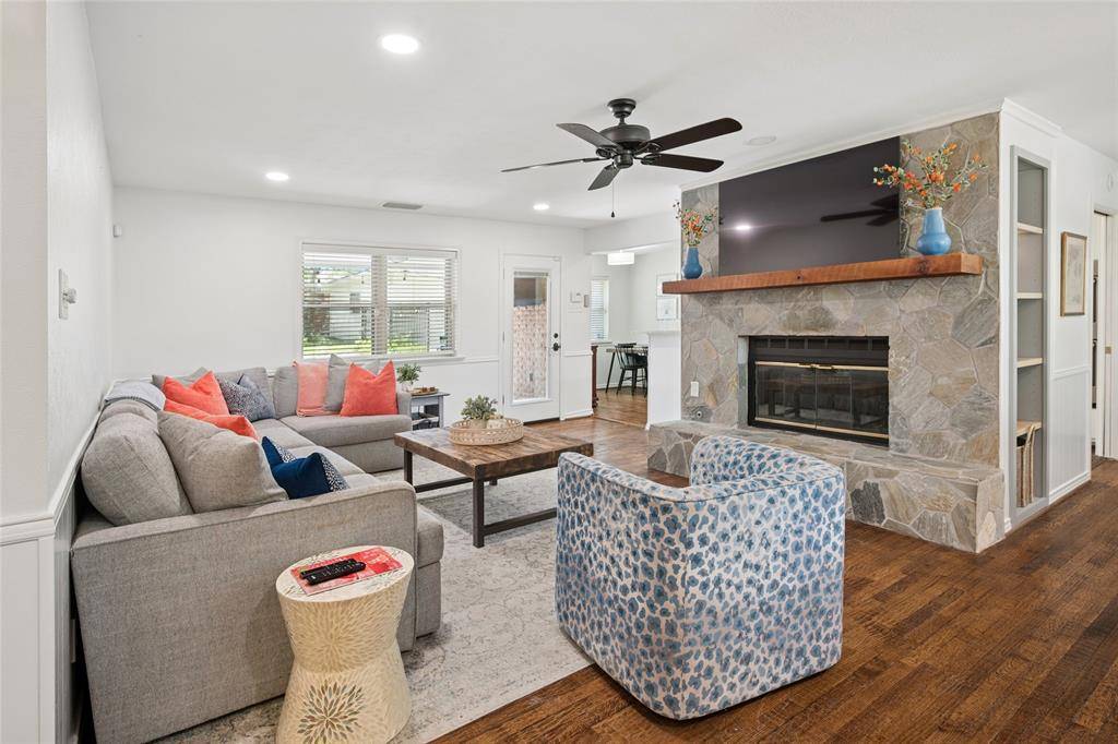 9906 Crestwick Drive, Dallas, TX 75238