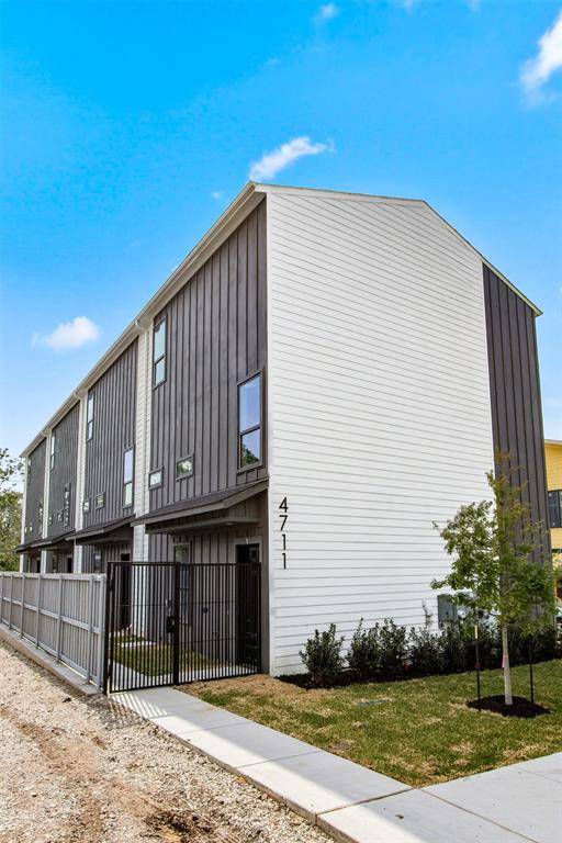 4711 Sylvester Street, Dallas, TX 75219