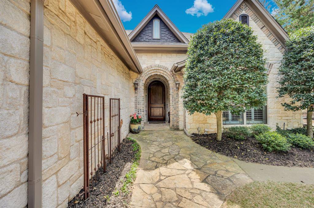 3690 Mockingbird Lane, Midlothian, TX 76065