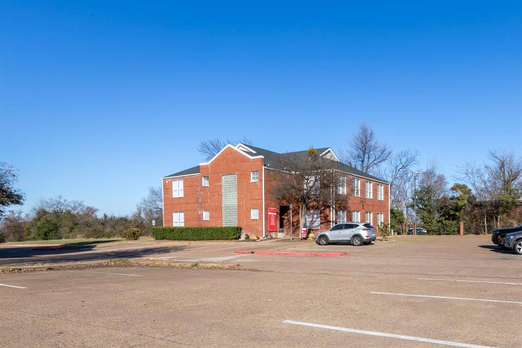 1307 W Abram Street #100, Arlington, TX 76013