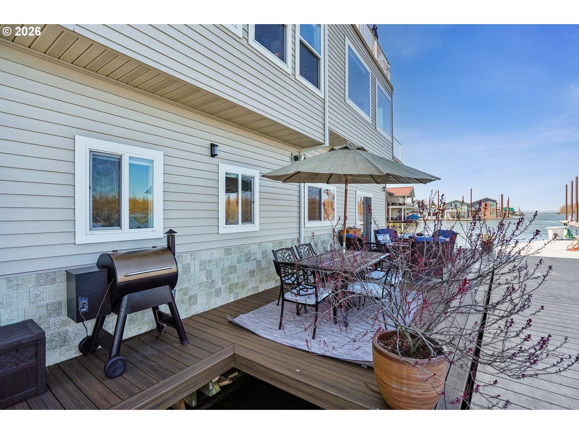 19609 NE Marine DR #B18, Portland, OR 97230