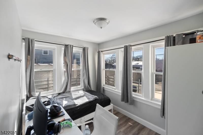 289 Leonia Ave, Bogota Boro, NJ 07603