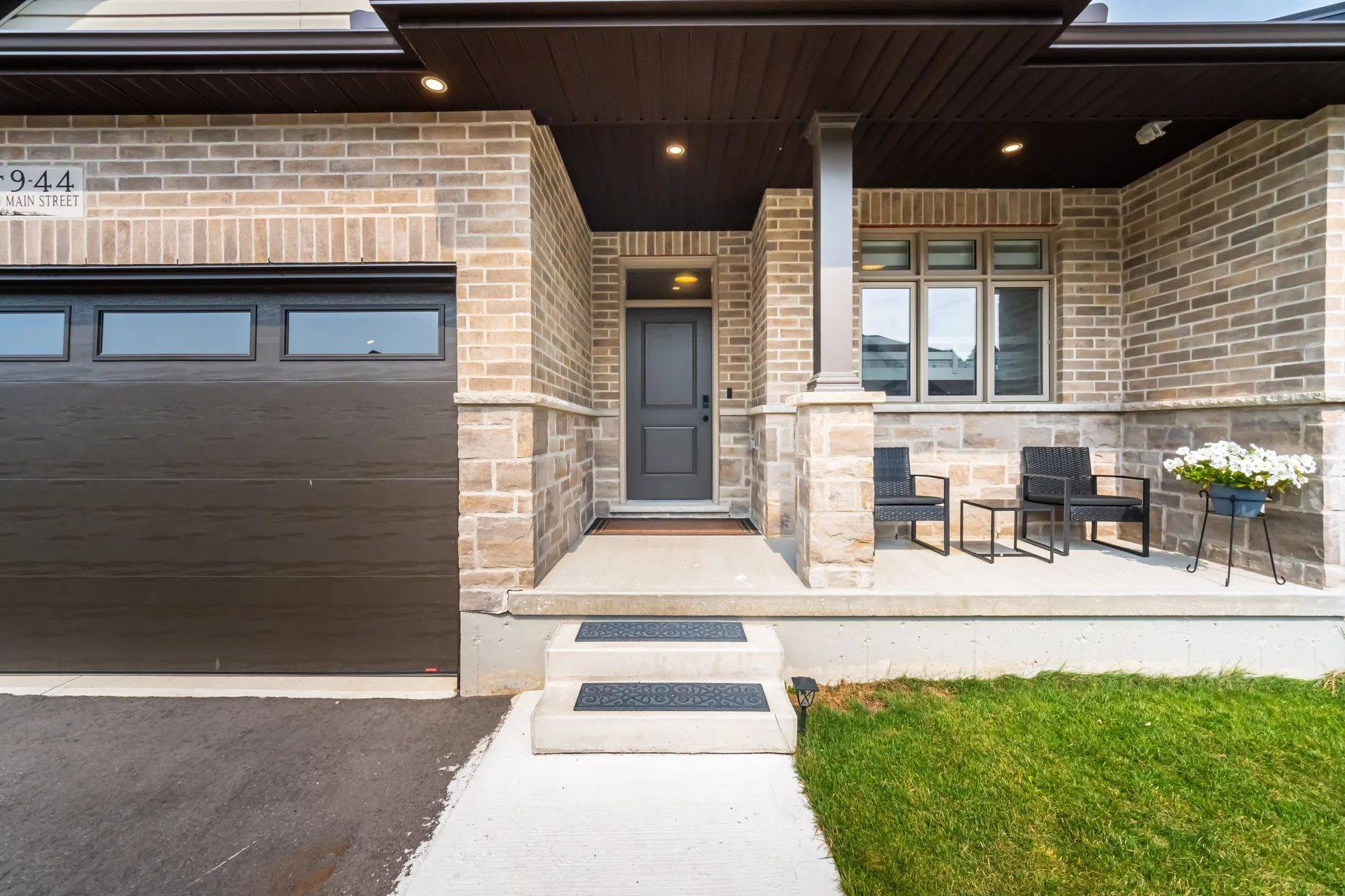 44 Main ST #9, East Zorra-tavistock, ON N0J 1M0