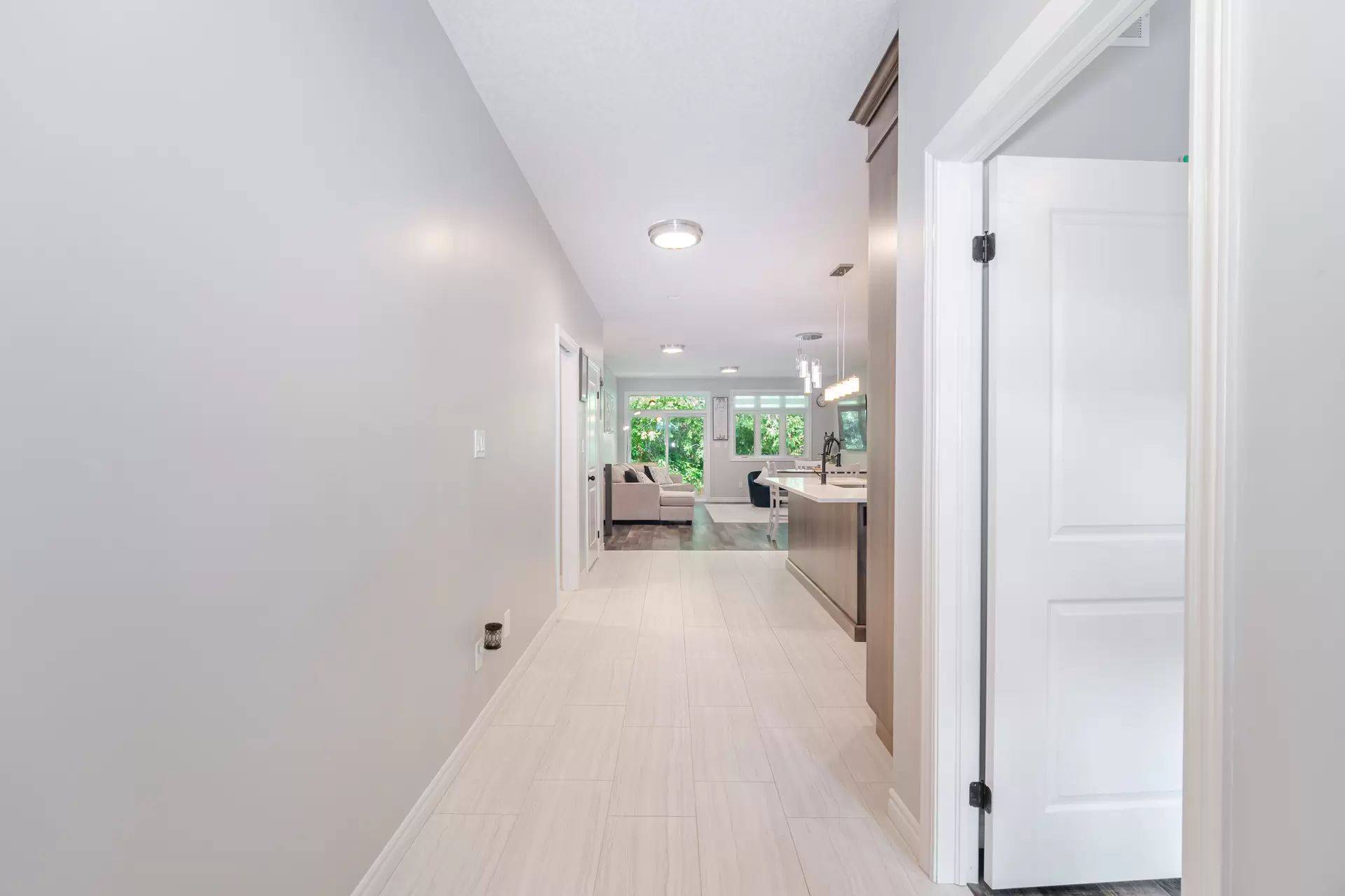 44 Main ST #9, East Zorra-tavistock, ON N0J 1M0