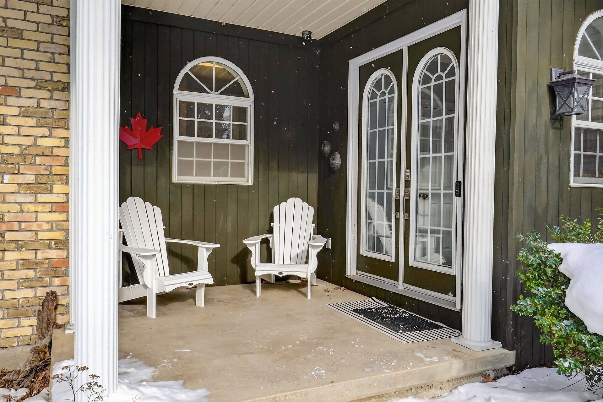 10240 Woodpark CT, Lambton Shores, ON N0M 1T0