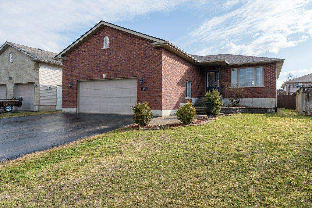 27 Forest Valley DR, Quinte West, ON K0K 2C0