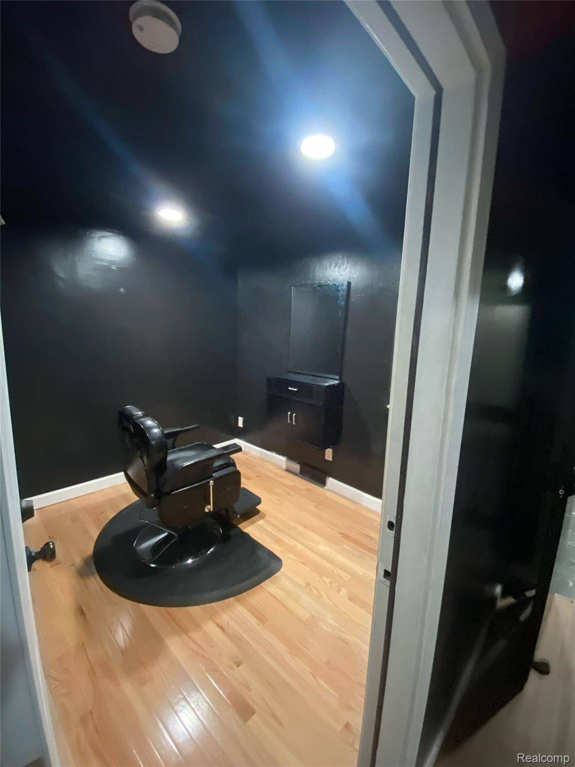 17306 W 7 Mile RD, Detroit, MI 48235