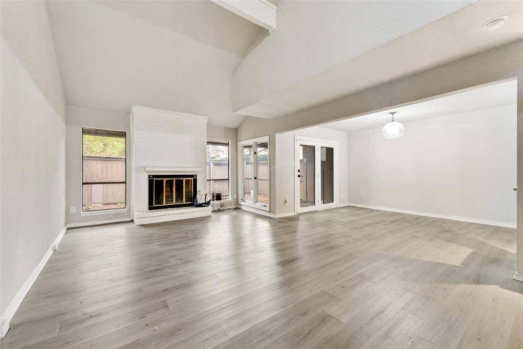 3161 Golden Oak, Farmers Branch, TX 75234