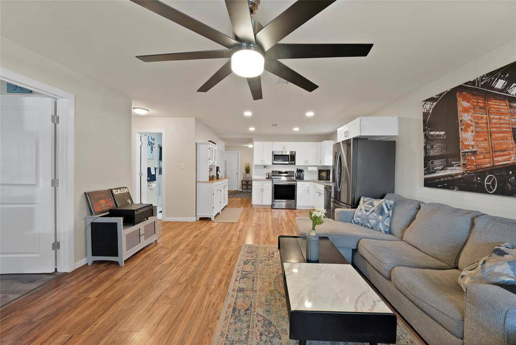 604 Moore Street, Garland, TX 75040