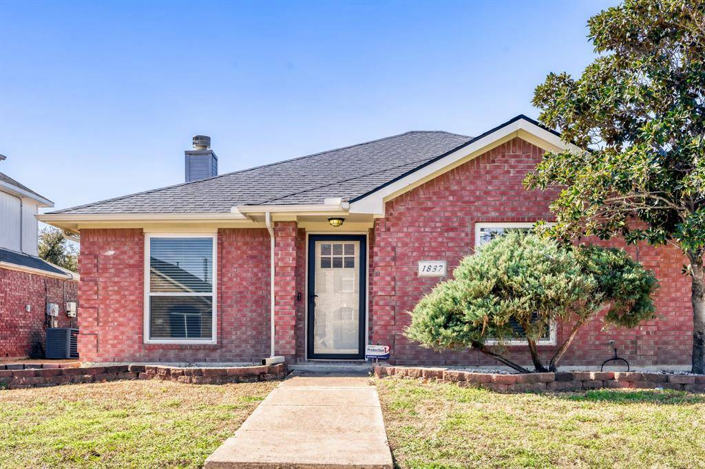 1837 Cool Springs Drive, Mesquite, TX 75181