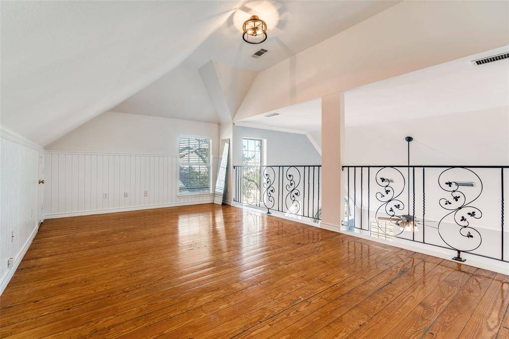 2655 Lakeforest Court, Dallas, TX 75214