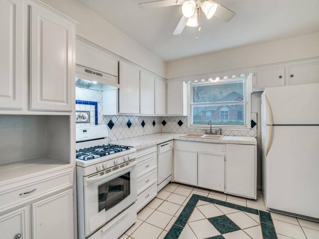 327 Elm Drive, Rockwall, TX 75087