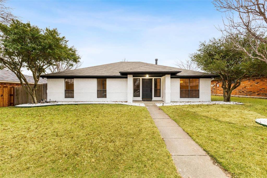 924 Simon Drive, Plano, TX 75025