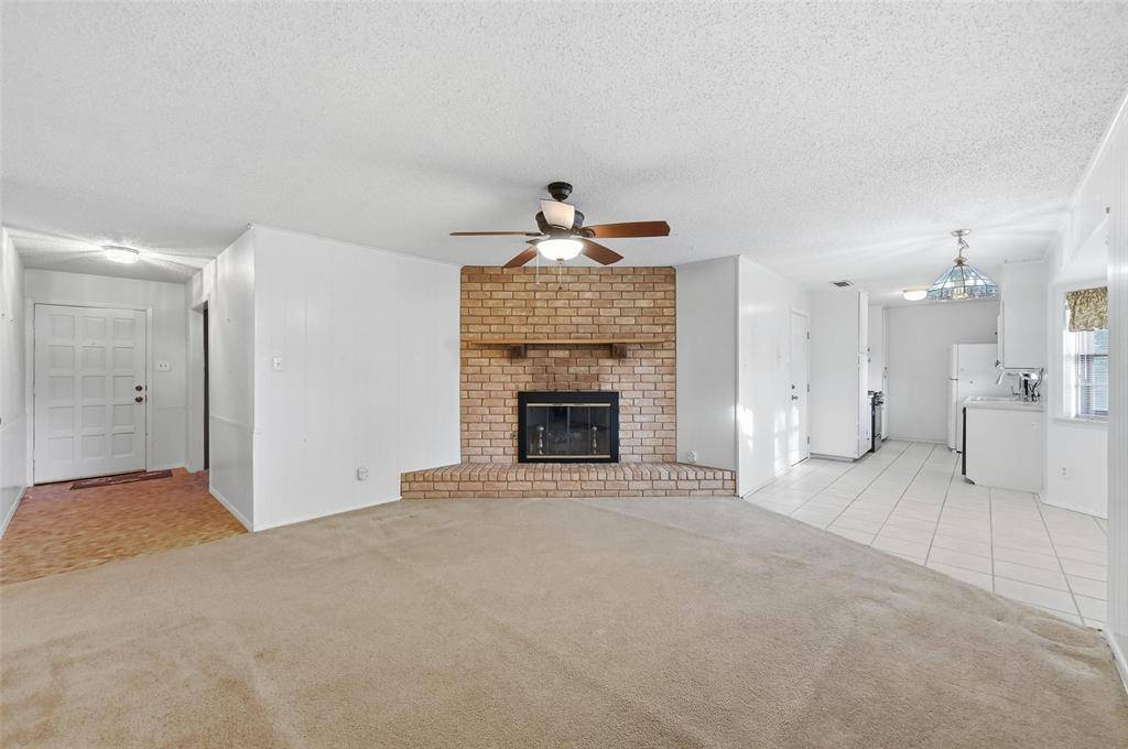 2903 Ashbury Drive, Arlington, TX 76015