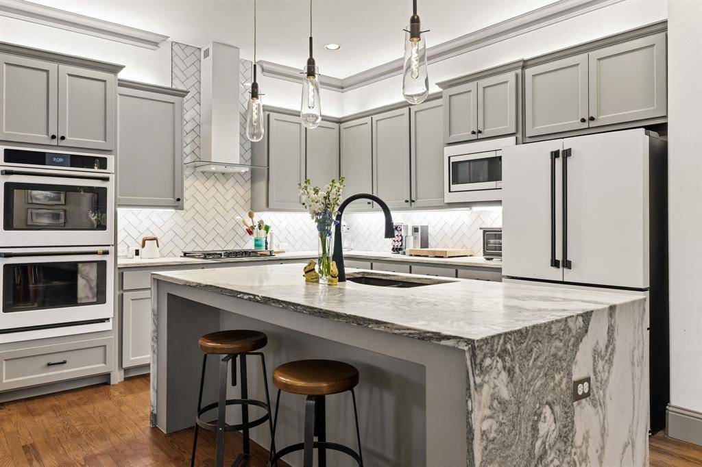 2253 Cardinal Boulevard, Carrollton, TX 75010