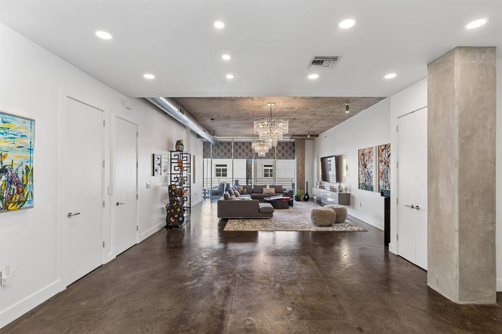 3030 Bryan Street #209, Dallas, TX 75204