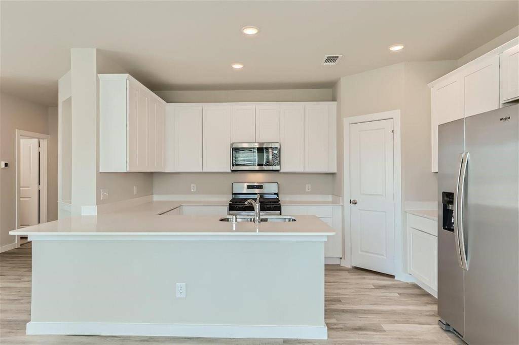 2350 Freshwater Lane, Mckinney, TX 75071