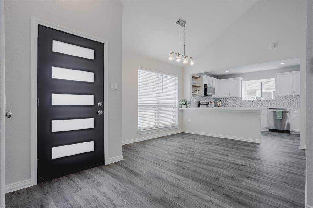 3617 Knights Bridge Drive, Rowlett, TX 75088