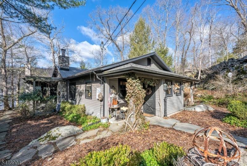 26 Short Road, Bloomingdale Boro, NJ 07420