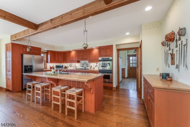 348 Rosemont Ringoes Rd, Delaware Twp., NJ 08559