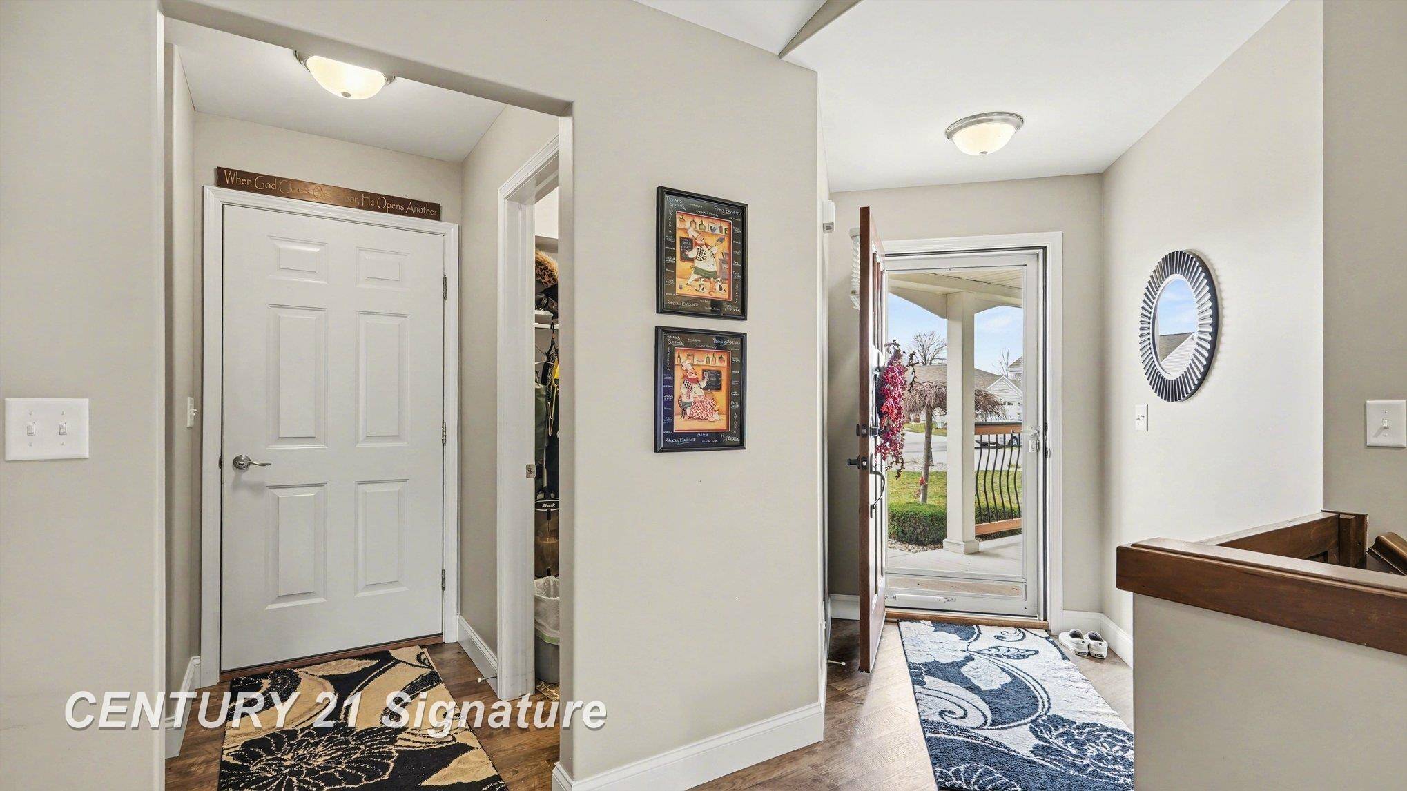 87 Tuscany CIR, Saginaw Twp, MI 48603