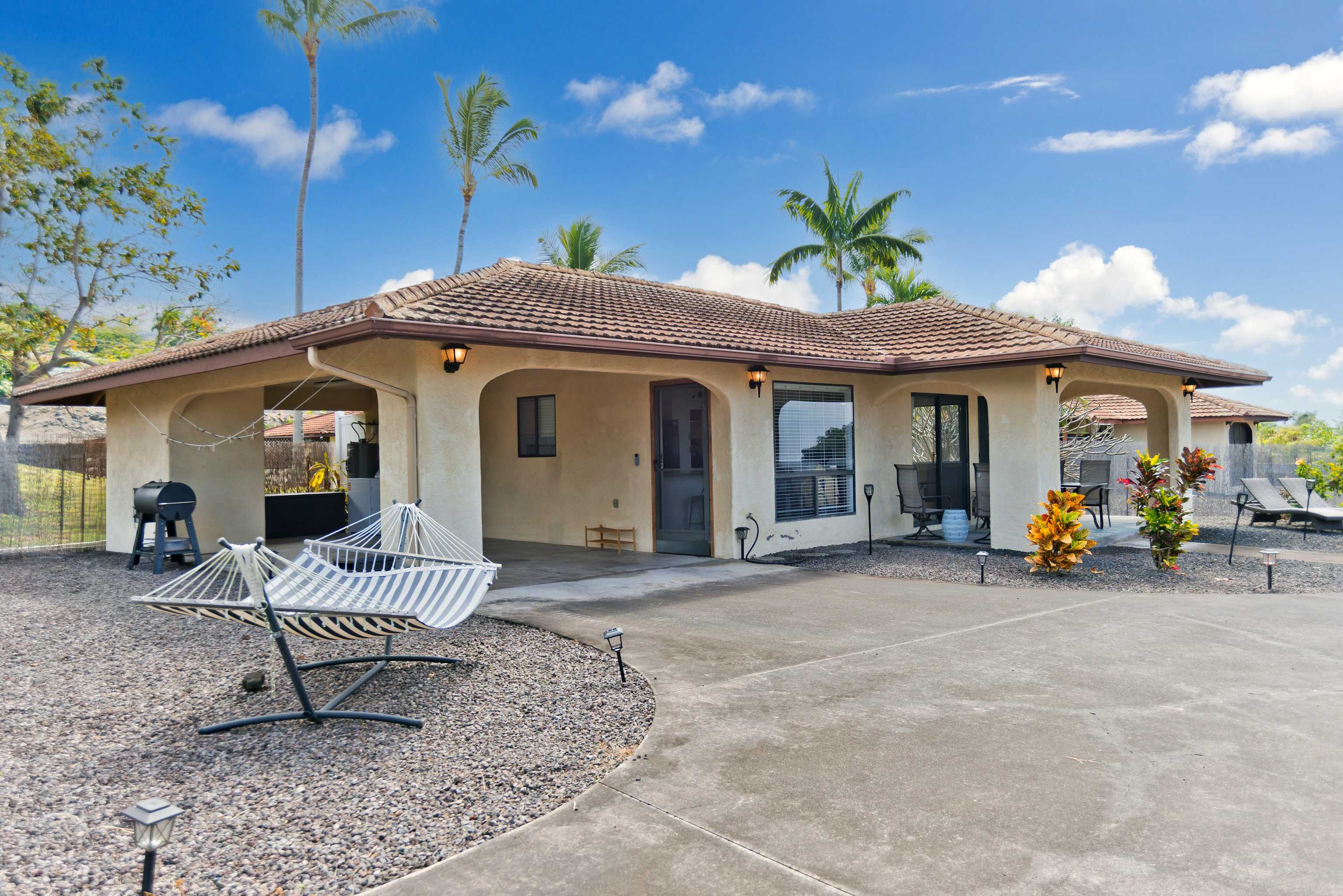 73-4392 PUNAWELE ST, Kailua Kona, HI 96740