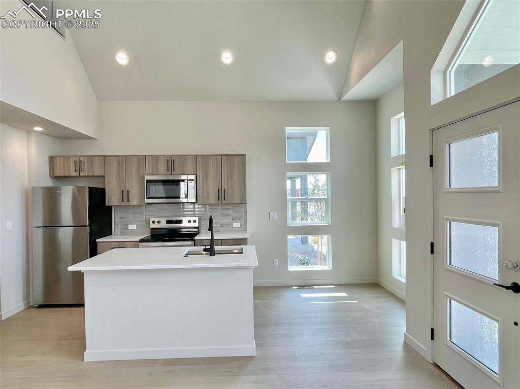 3535 Greenways Main BLVD, Colorado Springs, CO 80922