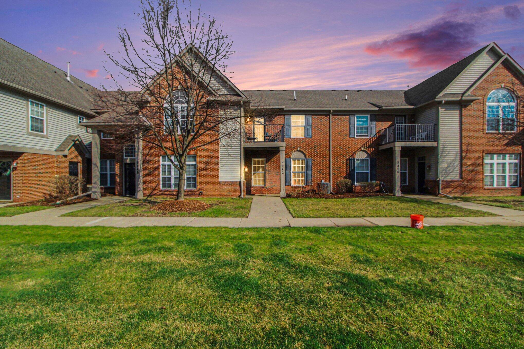 3242 Primrose LN, Pittsfield Charter Twp, MI 48197