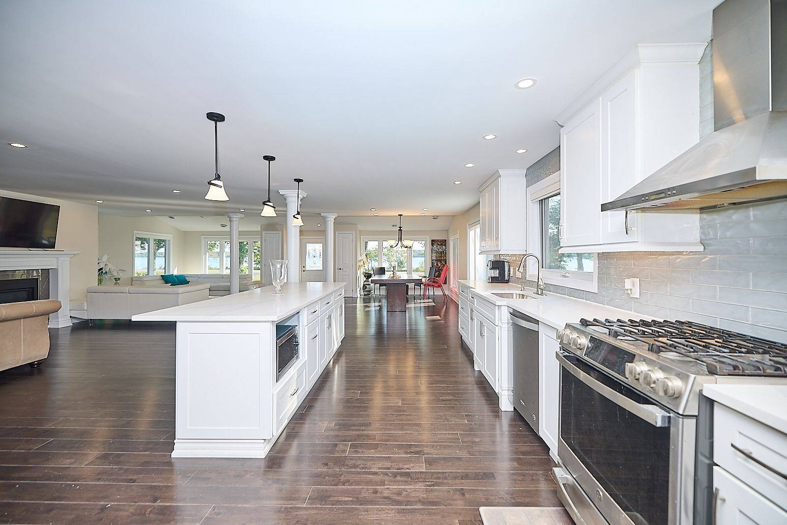 4229 Niagara River Pkwy, Fort Erie, ON L0S 1S0