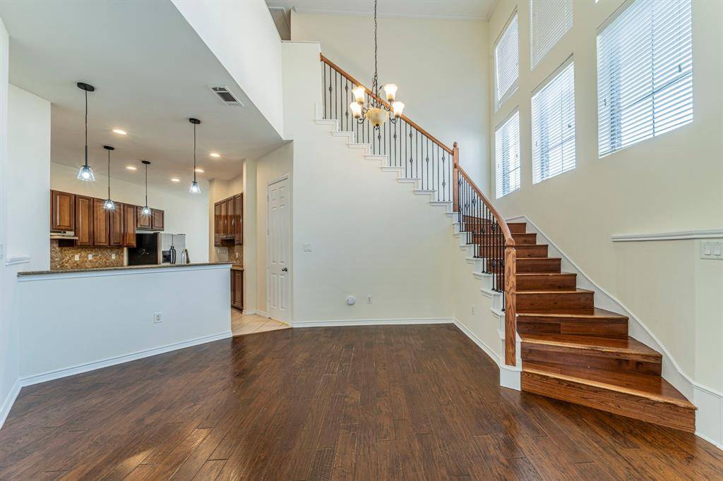 2202 Shady Vista, Richardson, TX 75080