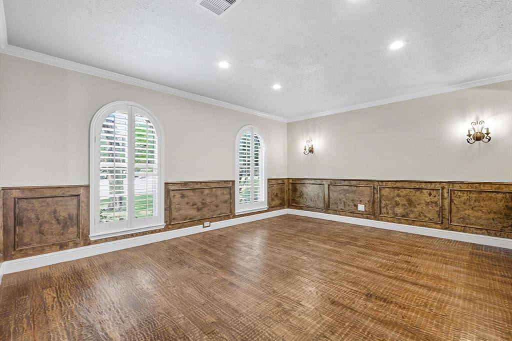 7632 Tallow Drive, Irving, TX 75063