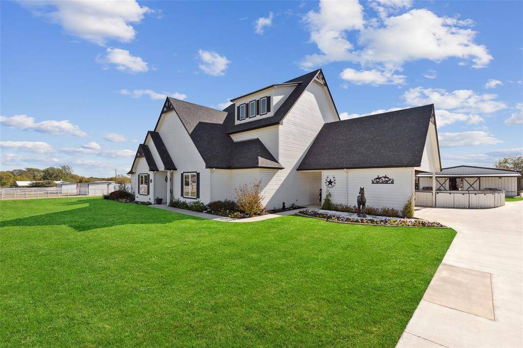 7765 Reed Road, Azle, TX 76020