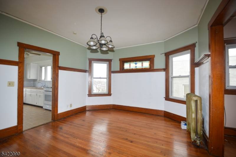 308 Hoboken Rd #2, East Rutherford Boro, NJ 07073