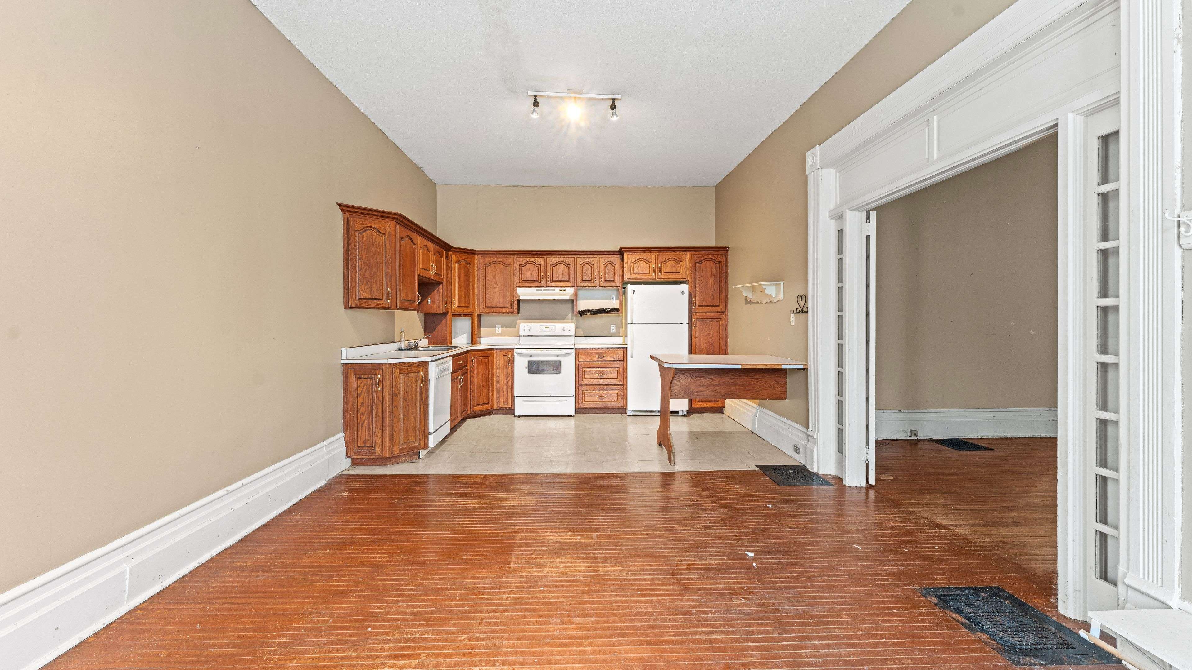 190 Albert ST, Central Huron, ON N0M 1L0