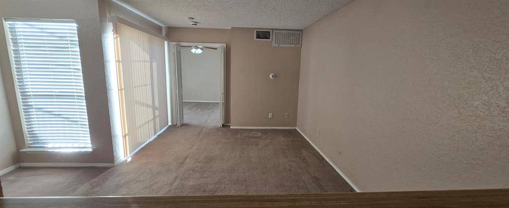 9811 Walnut Street #301, Dallas, TX 75243