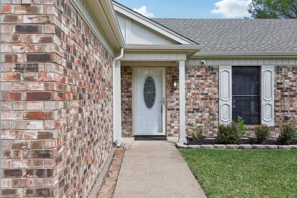 4613 Amherst Lane, Grand Prairie, TX 75052