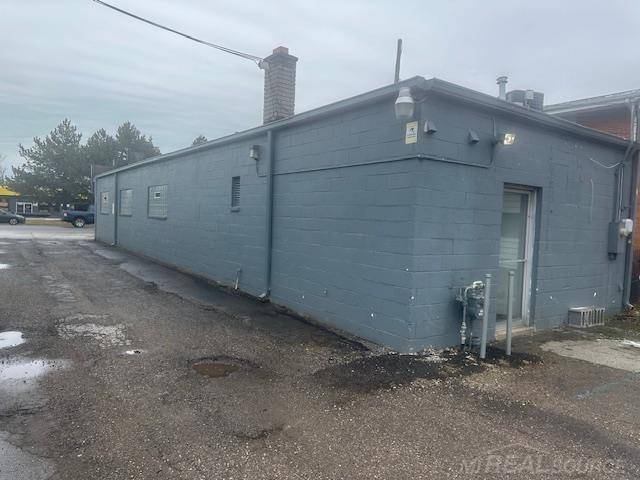 22125 Gratiot AVE, Eastpointe, MI 48021