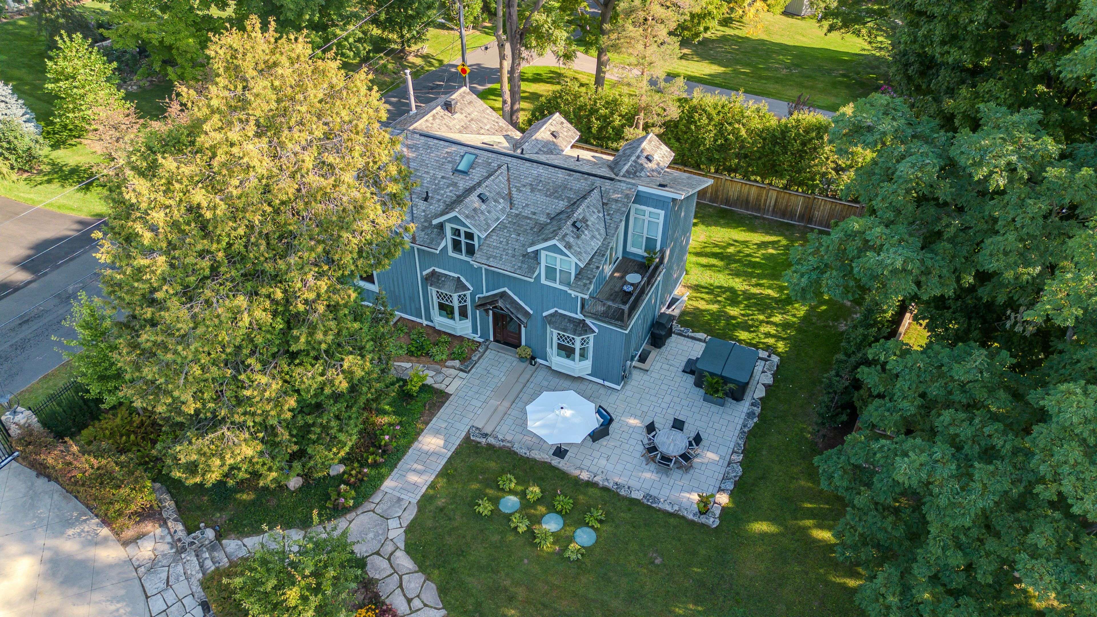 6306 Mcniven RD, Burlington, ON L7P 0K3