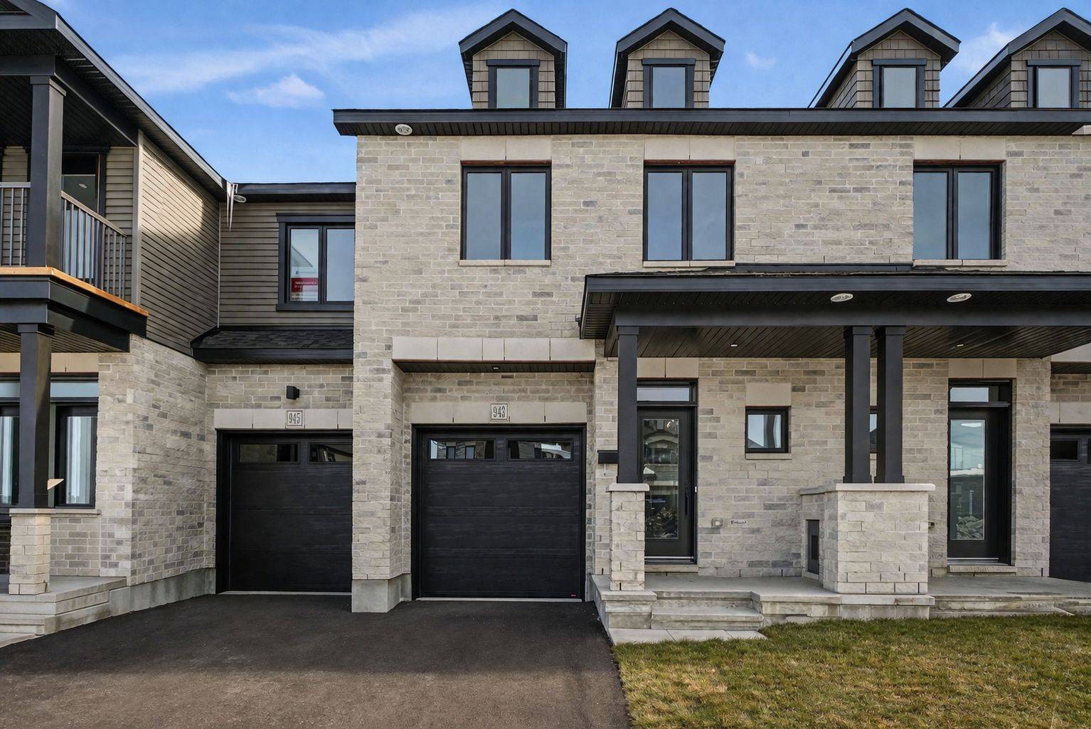 943 Cologne ST, Russell, ON K0A 1W0