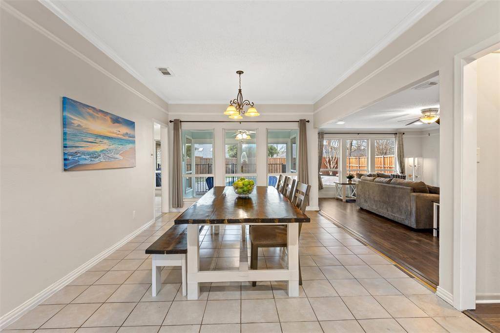 1105 E Spring Valley Road, Richardson, TX 75081